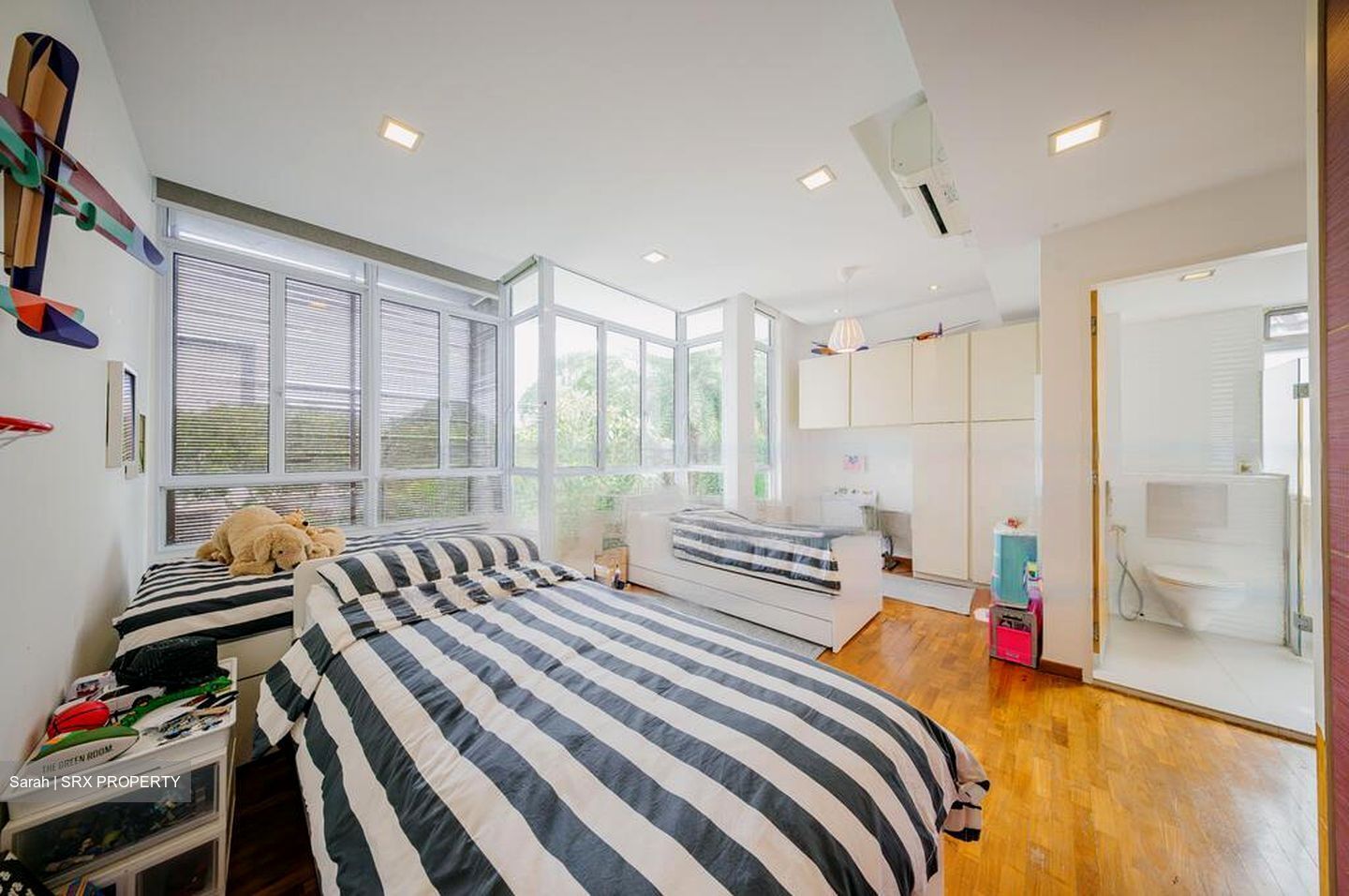 Namly Place (D10), Semi-Detached #462876261